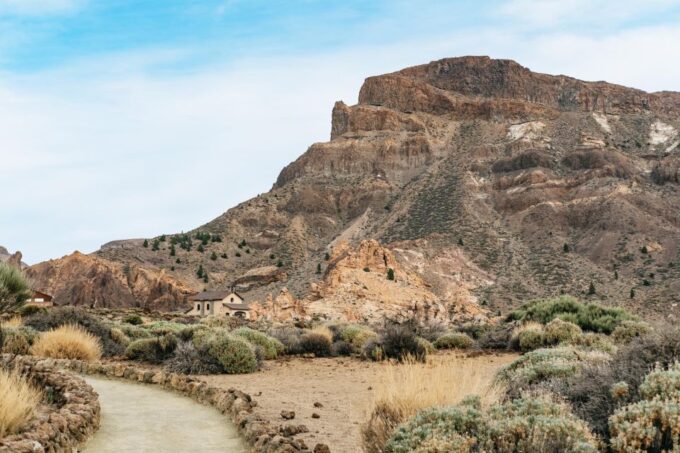 Teide: Guided Sunset and Stargazing Tour With Dinner - Dinner and Drinks Included