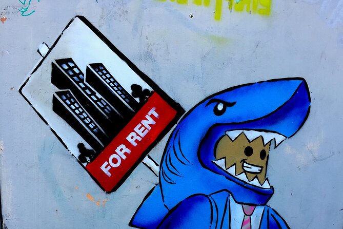 Tel Aviv Street Art & Graffiti Tour - Taking in City Atmosphere