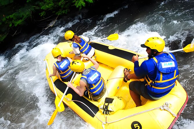 Telaga Waja Rafting Adventure: 3 Hours Rafting and All Inclusive - Guided Rafting Experience