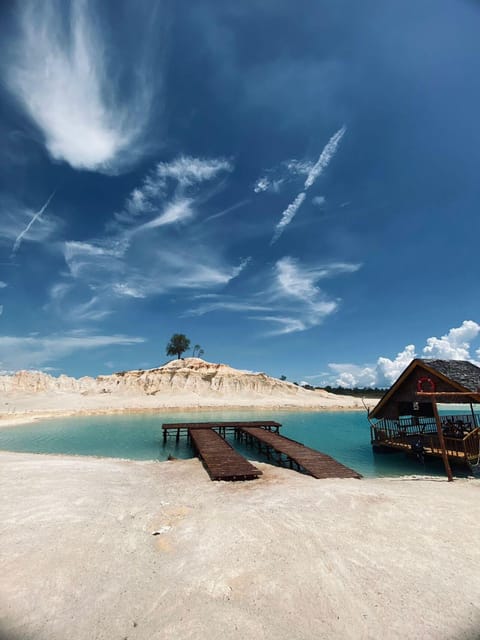Teluk Sebong: Bintan Desert and Blue Lake Trip - Getting to Teluk Sebong