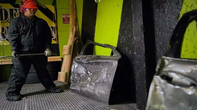 Temecula: Rage Room Experience with Music - What You Can Expect During the Session