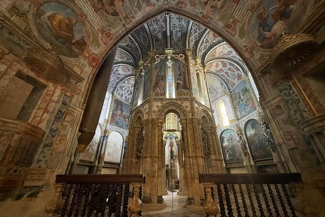 Templars Private Tour: From Lisbon to Tomar & Almourol Castle - Included in the Experience