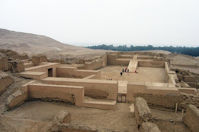 Temple of Pachacamac Half-Day Tour From Lima - Duration and Capacity