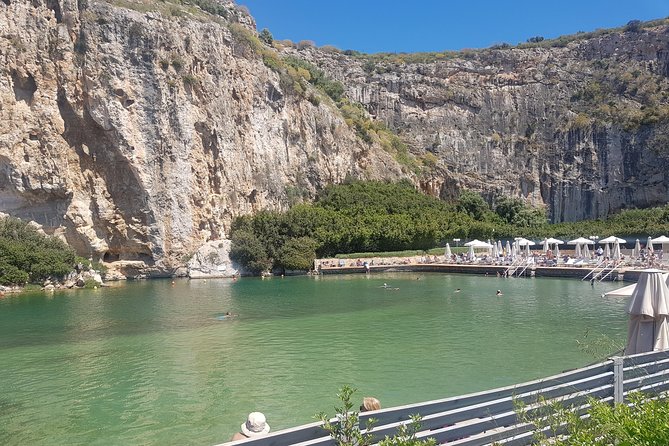 Temple of the Poseidon/Cape Sounio and Vouliagmeni Lake Private Tour - Unraveling the History of Poseidons Temple