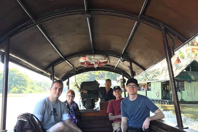 Temples Tour With Private Cruise - Visiting Warorot Market