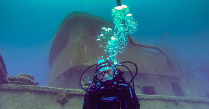 Tenerife: 2 Diving Sessions for Certified Divers - Key Points