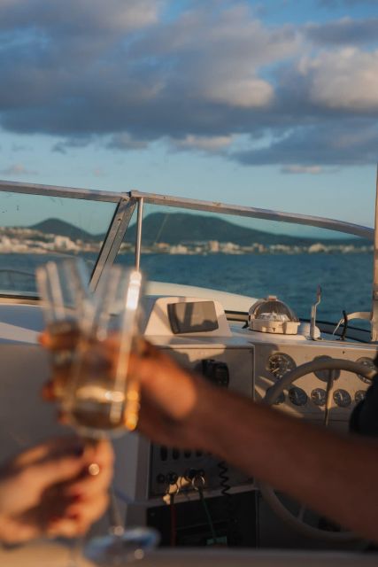 Tenerife: 3-hour Luxury Coastal Experience - Key Points