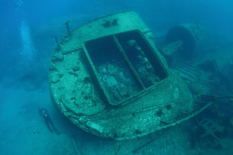 Tenerife; Discover Scuba Diving Pool and Boat Max 2 Students - Scuba Diving in the Pool