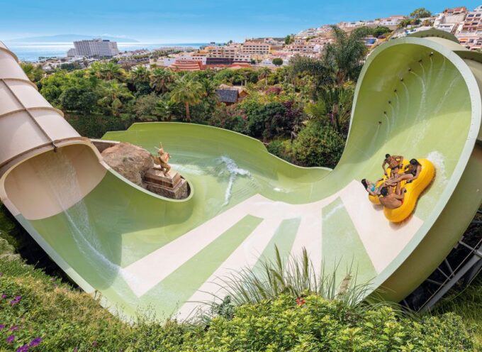 Tenerife: Loro Parque & Siam Park Combined Tickets - Fingerprint Verification