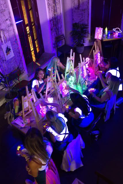 Tenerife: Paint In The Dark Events - Canarian Wine and Refreshments