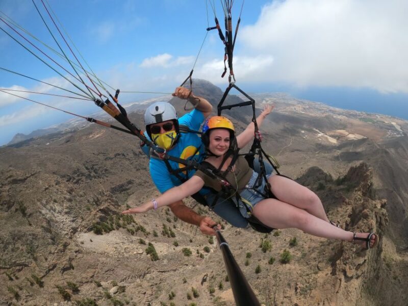 Tenerife: Paragliding With National Champion Paraglider - Languages Offered