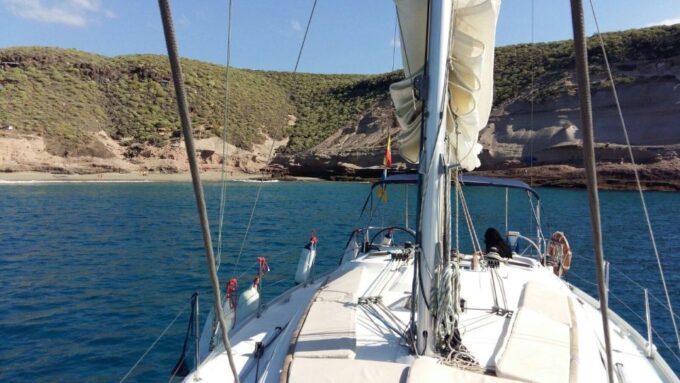 Tenerife: Private or Group 3 Hour Sailing Cruise With Drinks - Complimentary Beverage Selection