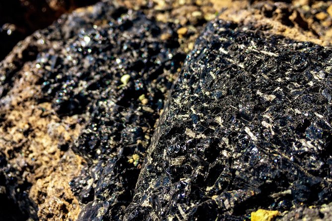 Tenerife South Private Tour: Secrets of the Volcanoes - Transportation and Amenities