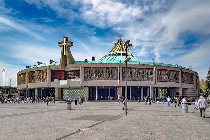 Teotihuacan and Basilica of Guadalupe Tour in Spanish - Frequently Asked Questions