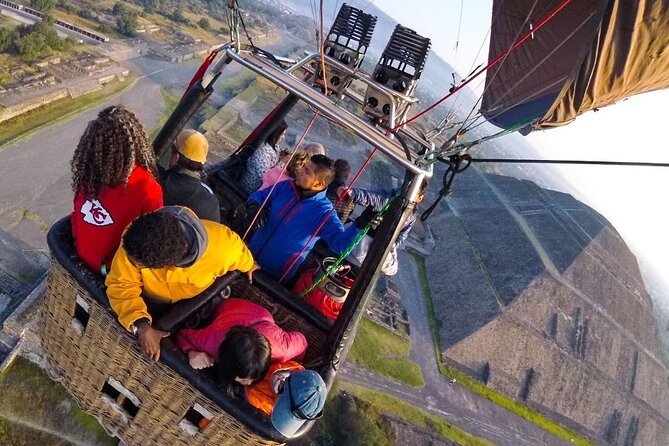 TEOTIHUACAN BALLOON RIDE (Transportation & Guided Tour) - Frequently Asked Questions