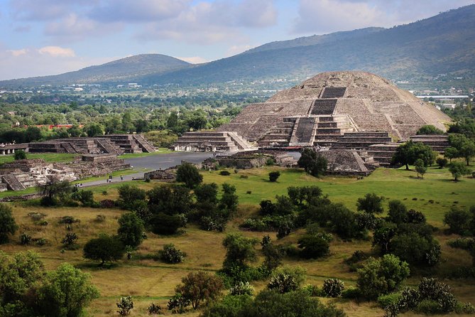 Teotihuacan & Basilica Guadalupe Tour With Lunch - Tour Activities and Inclusions