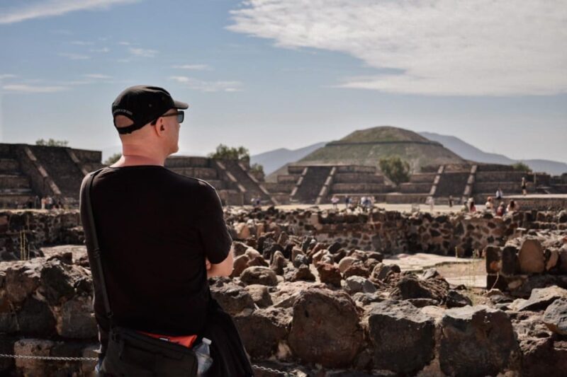 Teotihuacan: Getaway From Mexico City Transport and Guide - Itinerary and Transportation