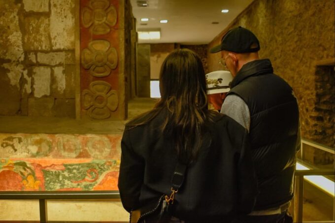 Teotihuacan: Getaway From Mexico City Transport and Guide - Tour Duration and Cancellation Policy
