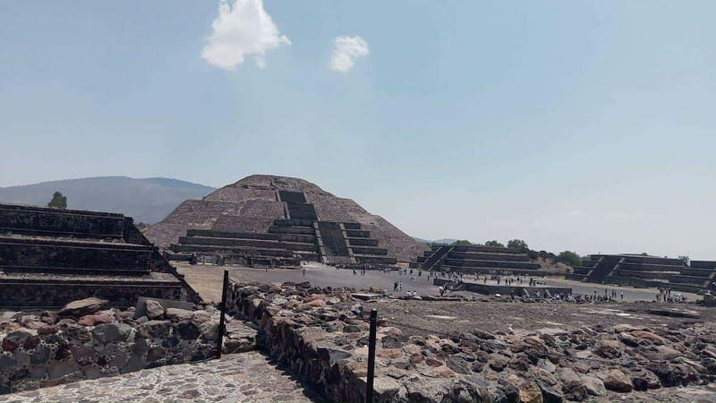 Teotihuacan is more than 2 big pyramids it's a whole culture - FAQ