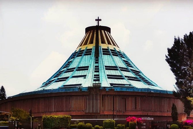 Teotihuacán & Our Lady of Guadalupe Basilic Tour - Meeting and Pickup