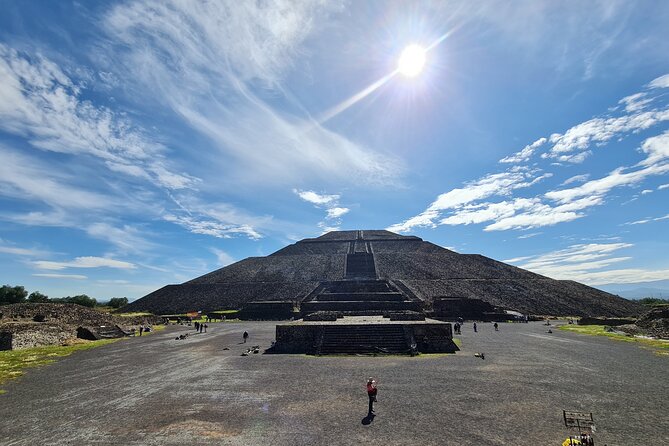 Teotihuacan Private Tour & Shared Hot Balloon Flight - Exploring Teotihuacans Significance