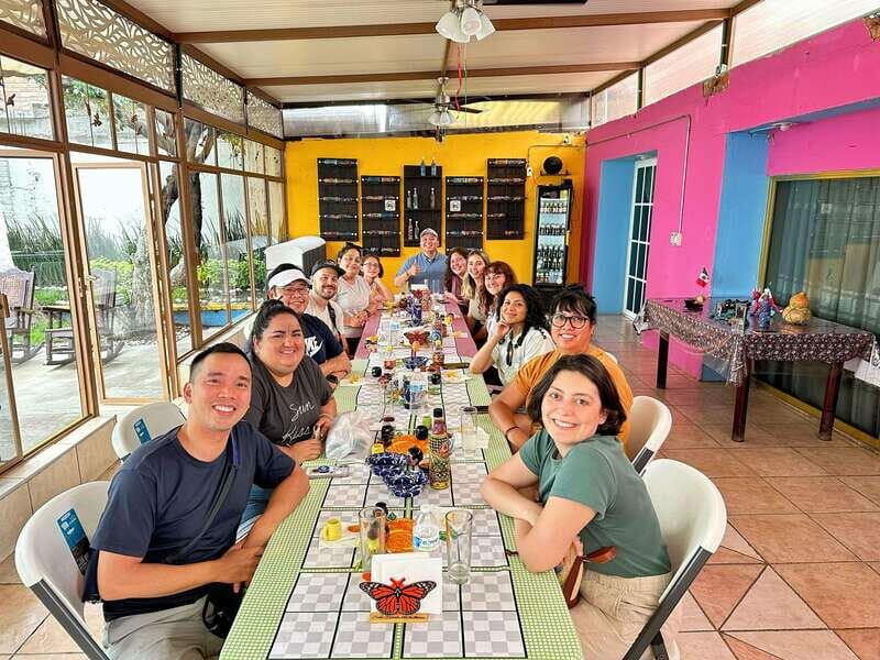 Teotihuacan Pyramids & lunch at my Grandma's house - Key Points