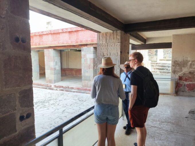 Teotihuacan Pyramids Private Tour - Private Transportation and Pickup