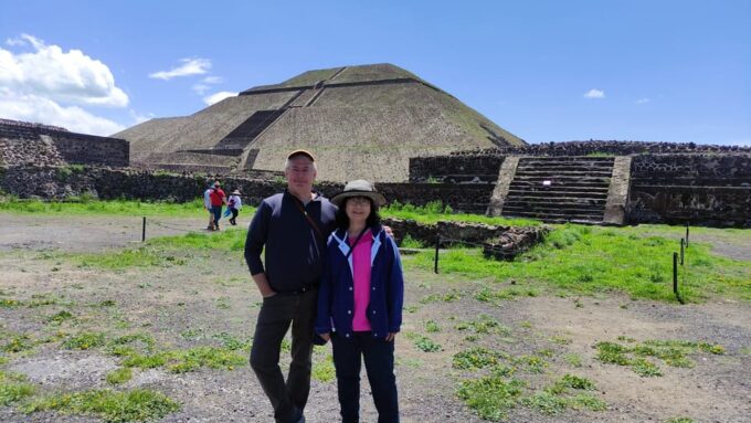 Teotihuacan Pyramids: Private Tour With Round Trip Transport - Pickup and Return Options