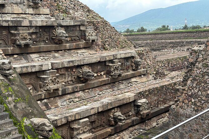 Teotihuacan without obligatory stops. No shops or restaurants. - Analyzing the value of this tour