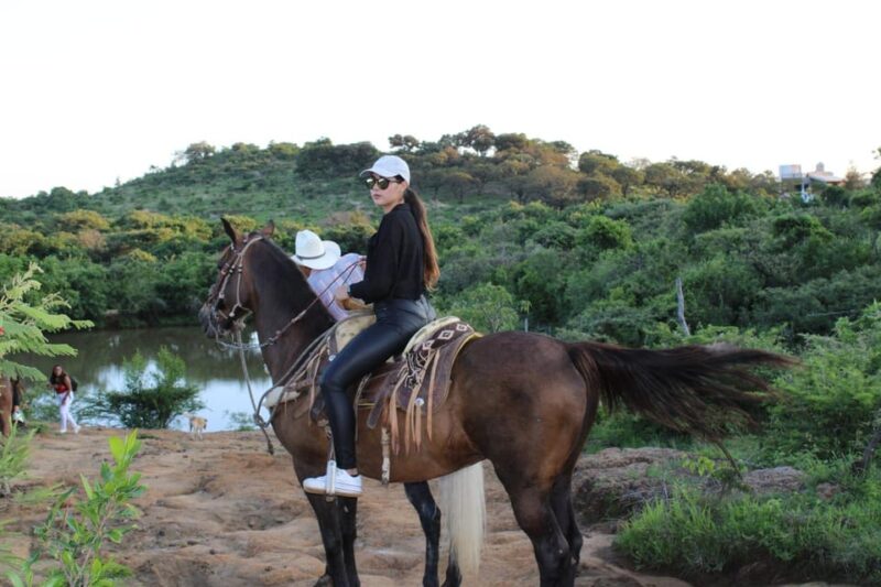 Tepoztlan: Horseback Riding Tour - Exploring Tepoztlans Landscapes