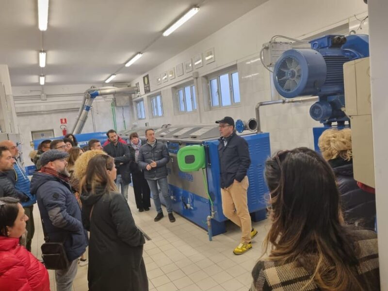 Teramo: Private Oil Mill Tour and Guided Tasting - How to Book Your Tour