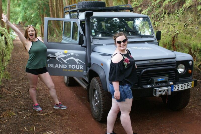 Terceira Island: 4x4 Land Rover Tour With Traditional Lunch - Experience Highlights