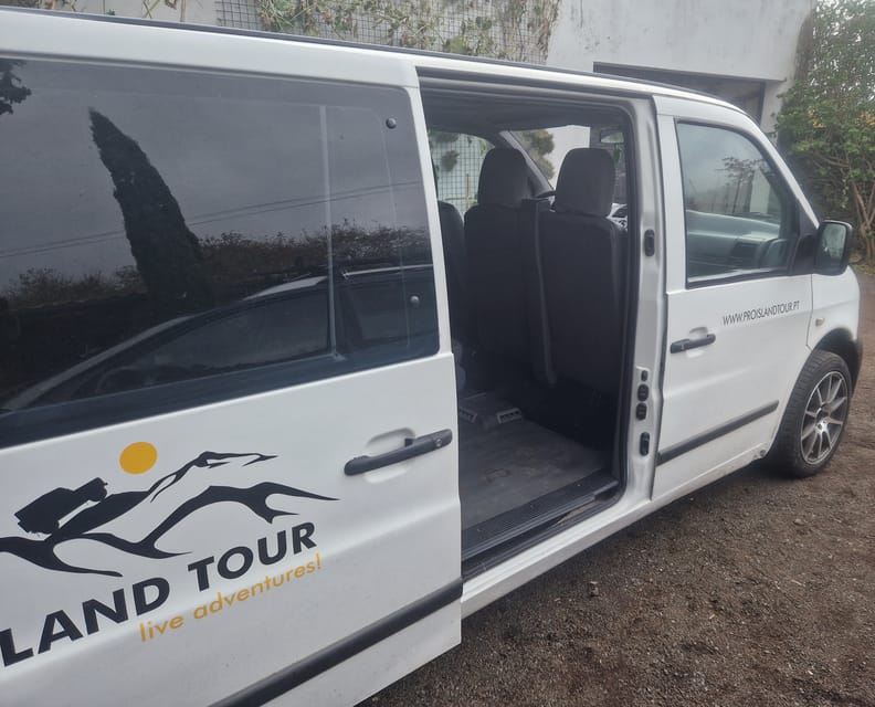 Terceira Island: Full Day Van Tour With Traditional Lunch - Explore Angra Do Heroismo