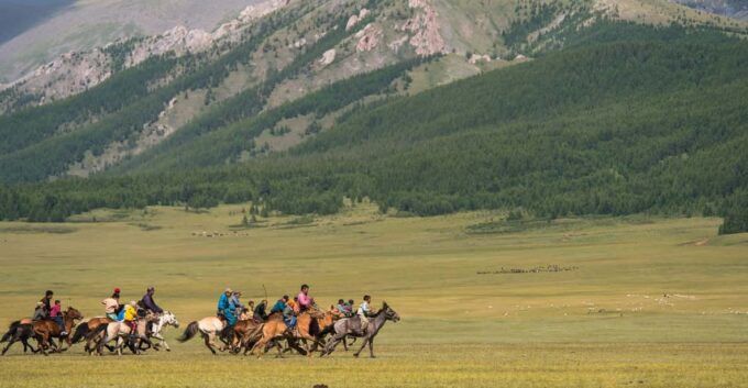 Terelj National Park: Tour With Horse Riding and Hiking - Experiencing Nomadic Life and Culture