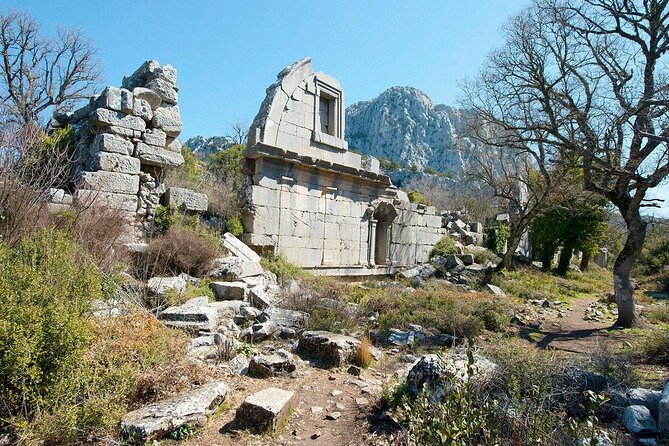 Termessos, Antalya Museum, and Kaleici Day Tour - Discovering Kaleici