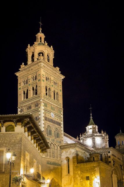 Teruel: Night History and Heritage Tour - Nighttime Exploration