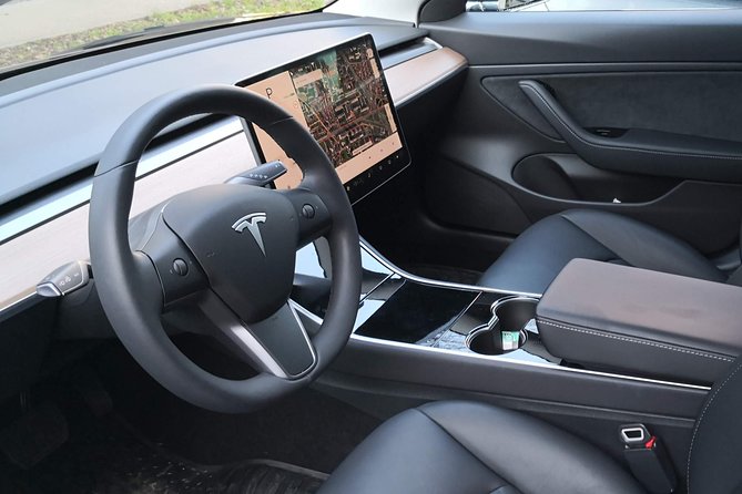Tesla Ride Event Experience in Zagreb - Nearby Attractions and Accommodations