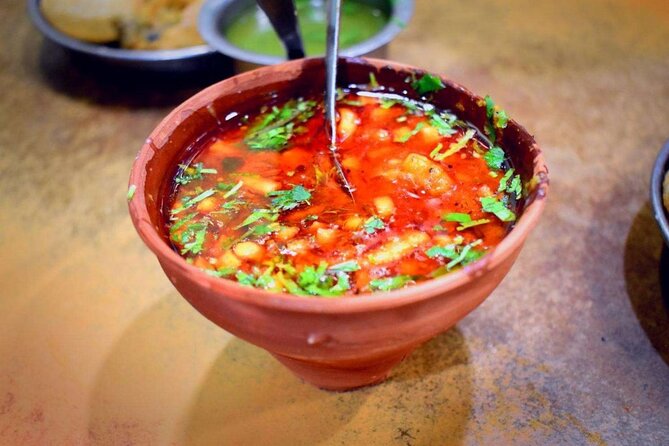 Tests of Best Varanasi Local Food Tour With Tourist Guide - Food Allergies and Dietary Needs