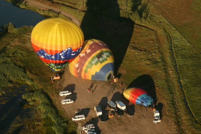 Teton Village: Grand Tetons Sunrise Hot Air Balloon Tour - Preparing for the Tour