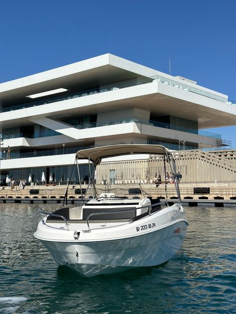 TEXAS Boat Tour Review: Explore the Water in Style - Whats Included in the Tour