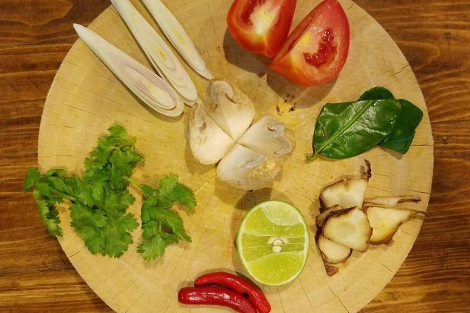 Thai Cooking Class at Tingly Thai Cooking School in Bangkok - Instructor Quality and Engagement