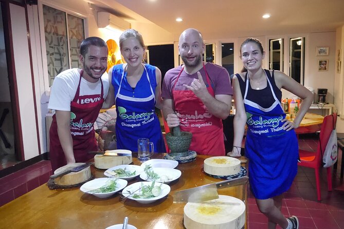 Thai Cooking Class With Local Market Tour in Chiang Mai - Comforting Thai Soups