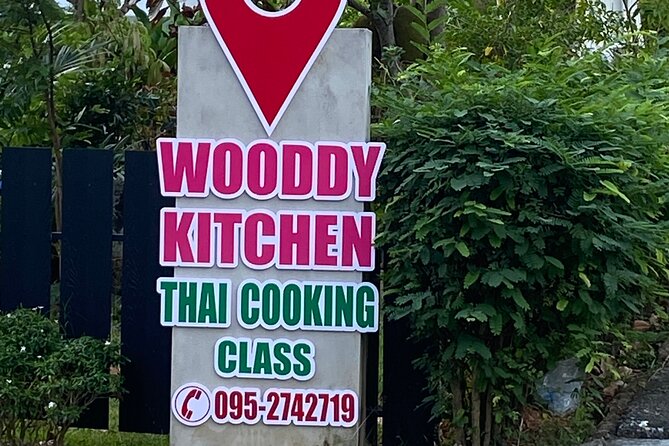 Thai Food Experince Cook & Eat 2 Famouse Thai Dishes - Authentic Thai Cuisine