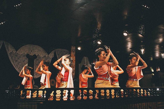 Thai Khantoke Dinner & Cultural Dance Show With Transfers - Entertainment and Performances