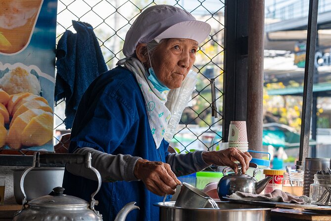 Thai Street Food & Morning Market Walking Tour in Hua Hin - Traveler Feedback and Reviews