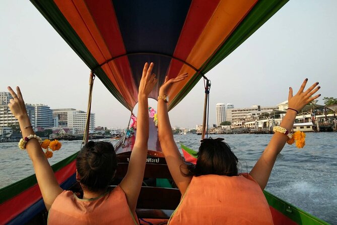 Thai Tour Guide : PRIVATE Highlight of Bangkok + Canal Tour + Simple Thai Lunch - Accessibility and Health Considerations