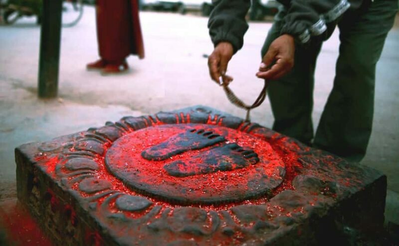 Thamel and Swayambhunath (Monkey Temple) Walking Tour - Who Should Consider This Tour?