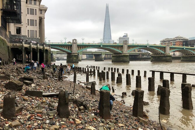 Thames Beachcombing - Participant Experience During the Activity