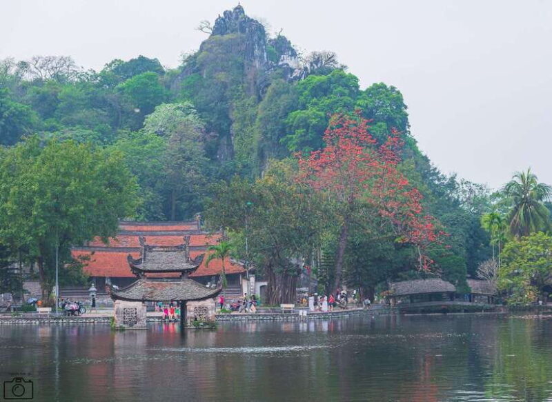 Thay Pagoda – Duong Lam Ancient Village 1 Day Private Trip. - Key Points