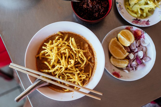 The 10 Tastings of Chiang Mai With Locals: Private Street Food Tour - Dietary Restrictions Accommodated